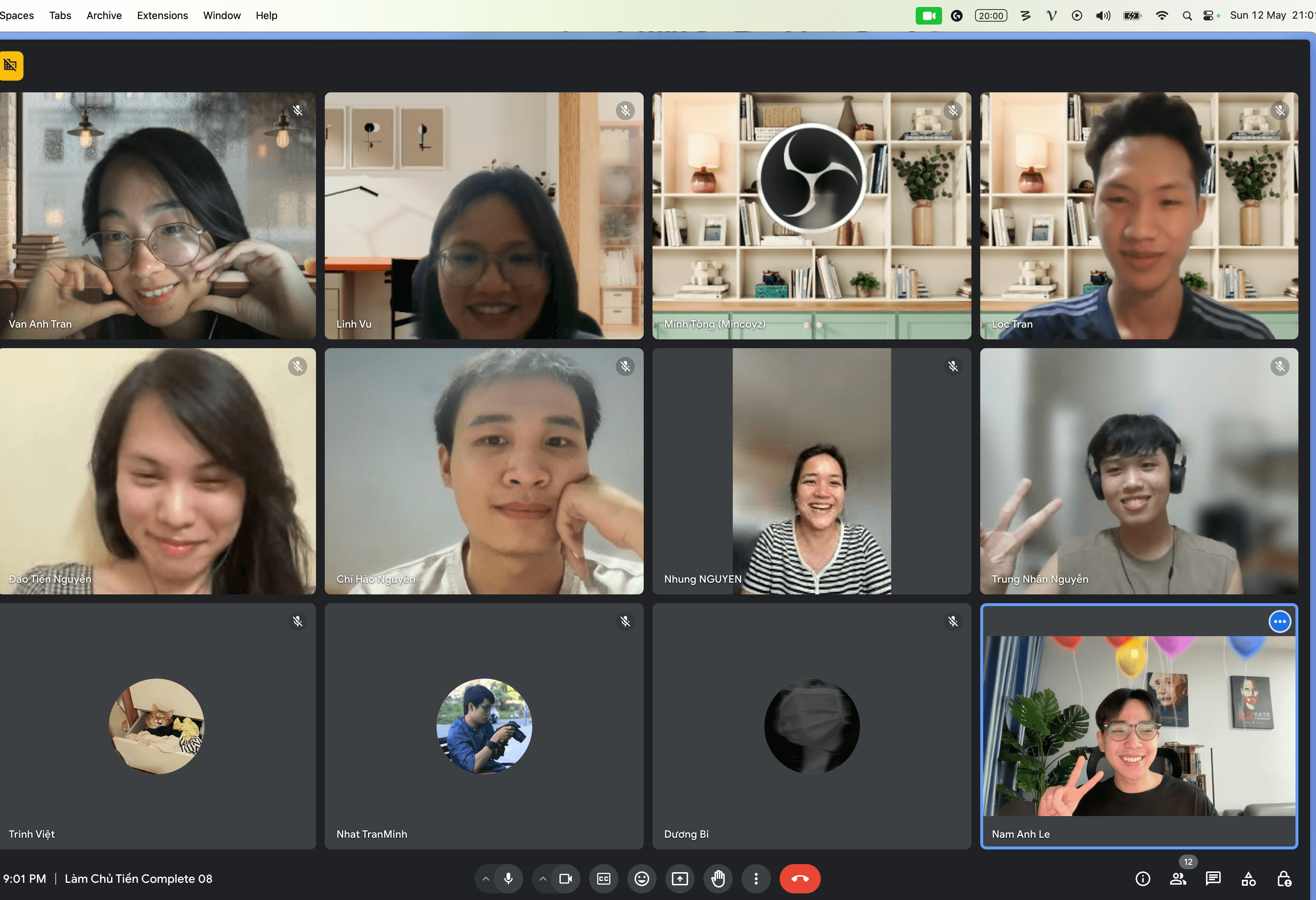 Nam Anh và học viên cohort Làm Chủ Tiền OS